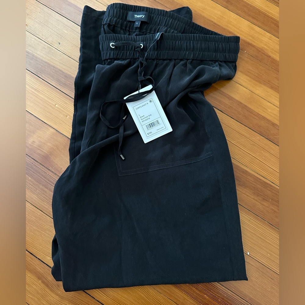 NWT Theory Cortlandt Black Summer Silk Pants